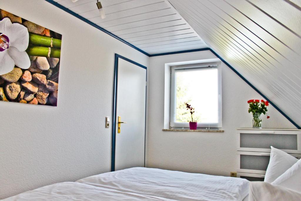 Hotel Hof Kranichstein Kluis Pokoj fotografie